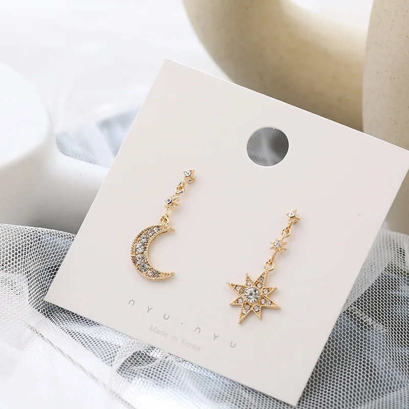 Korean Version Of Earrings 2020 Fashion New Earrings Net Red Was Thin Goddess Star Crescent Moon Shine Asymmetric Earrings