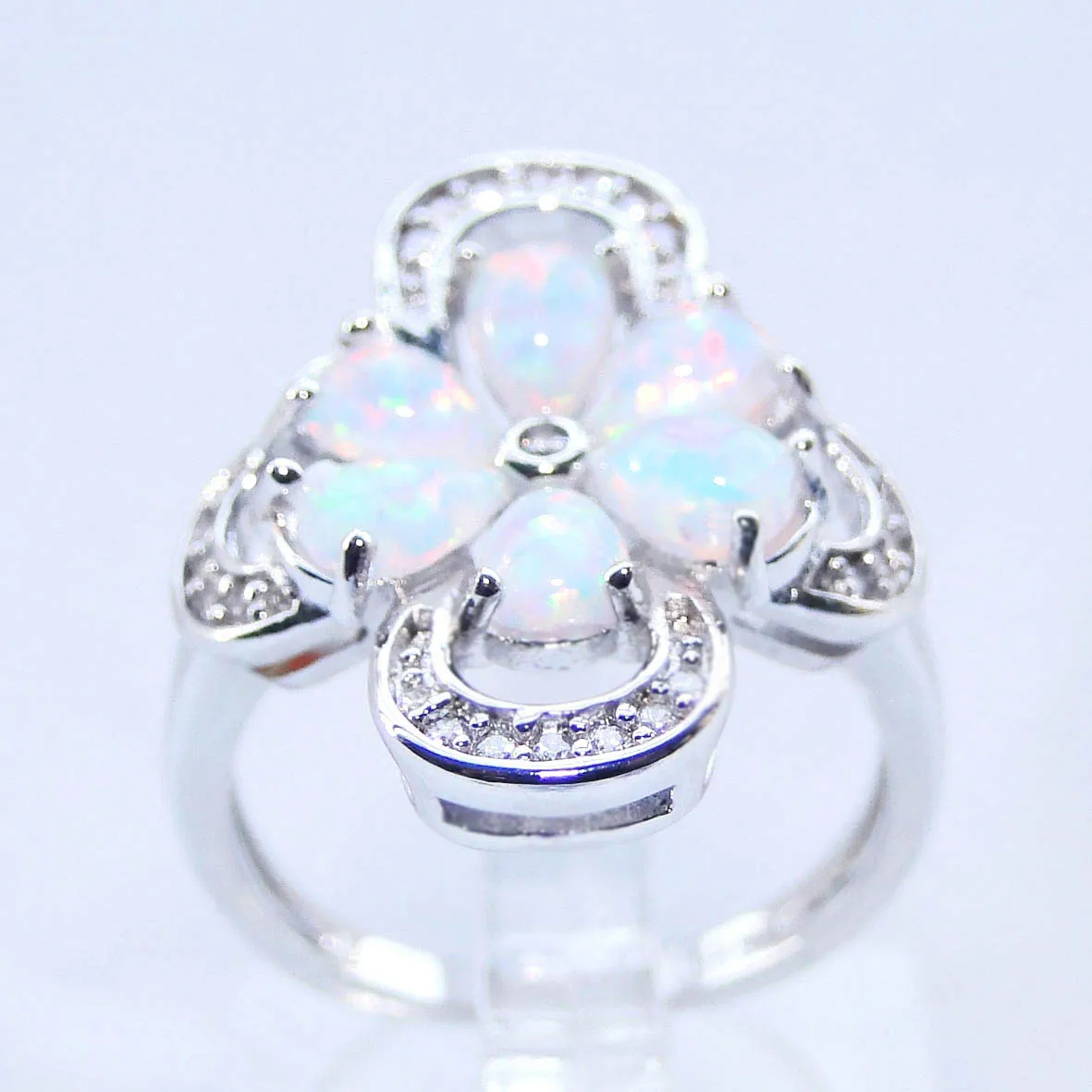 Great Pear Fire Opal ring Manners Jewelry Bright Color For The Female Engagement