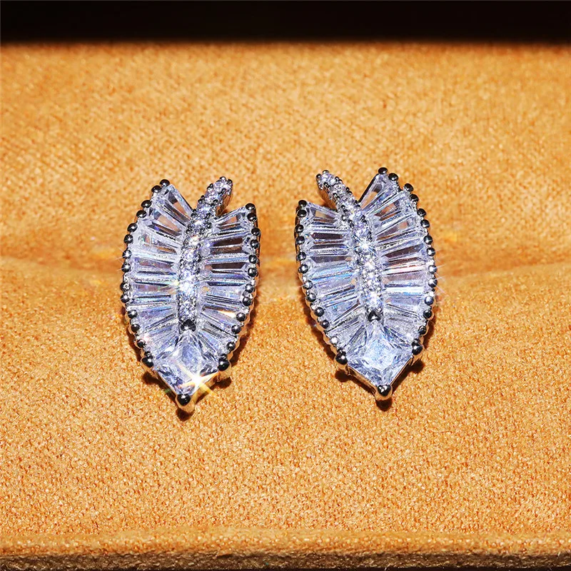 Huitan Fashion Leaves stadniny kolczyki z błyszczącym kamieniem CZ kreatywne wzornictwo akcesoria do uszu dla kobiet Wedding Party Luxury Jewelry