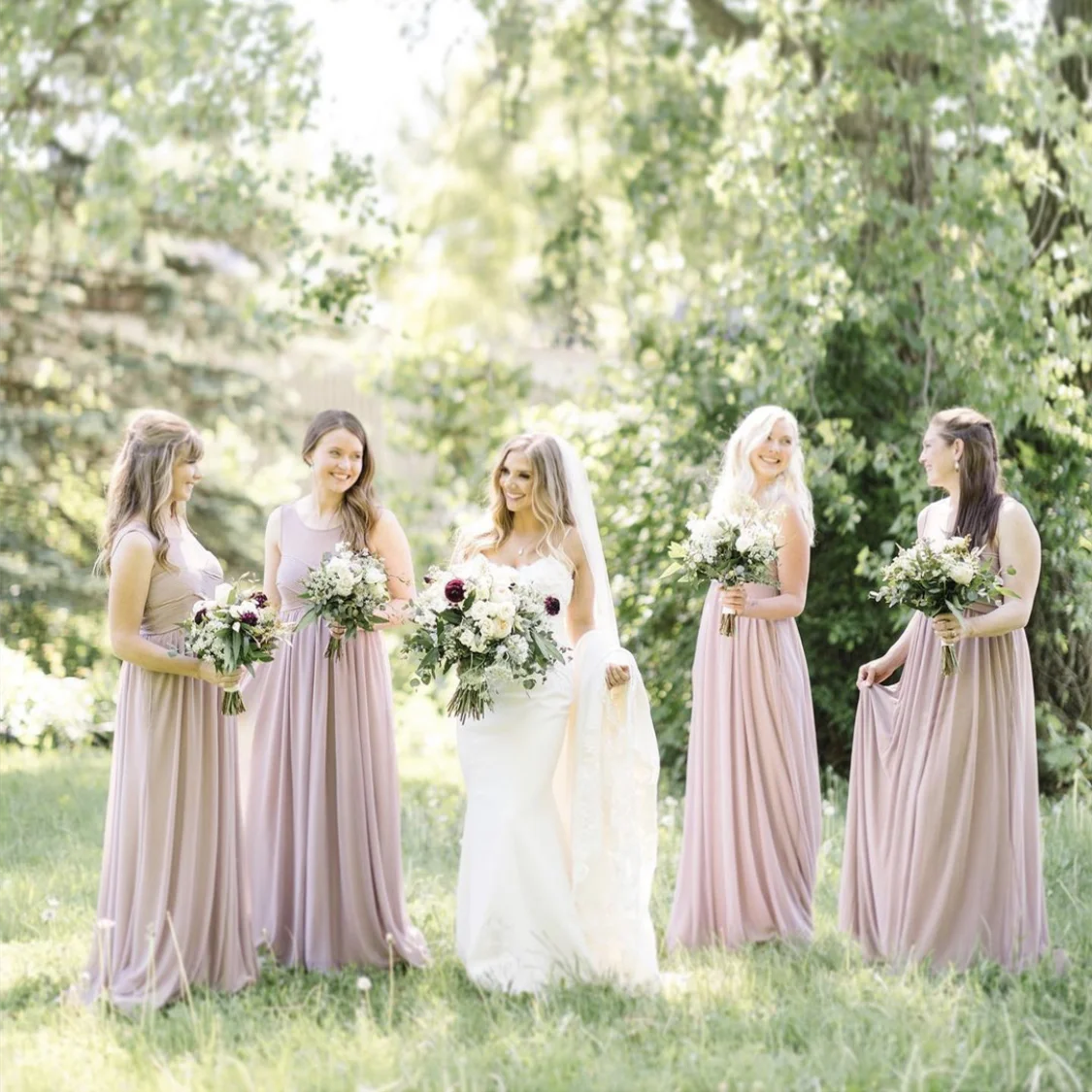 Dusty Pink Bridesmaid Dresses A-Line O-Neck Pleat Tank Floor Length Simple Formal Wedding Party Gowns Custom Made New Arrivals
