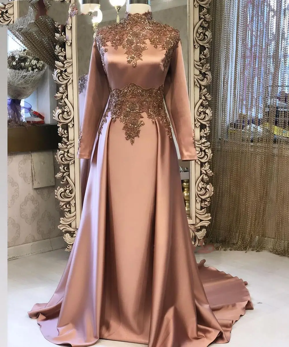 Elegant Brown Dubai Arabic Muslim Long Sleeves Evening Dresses Beaded Lace Appliques Formal Prom Party Gowns robes de soirée