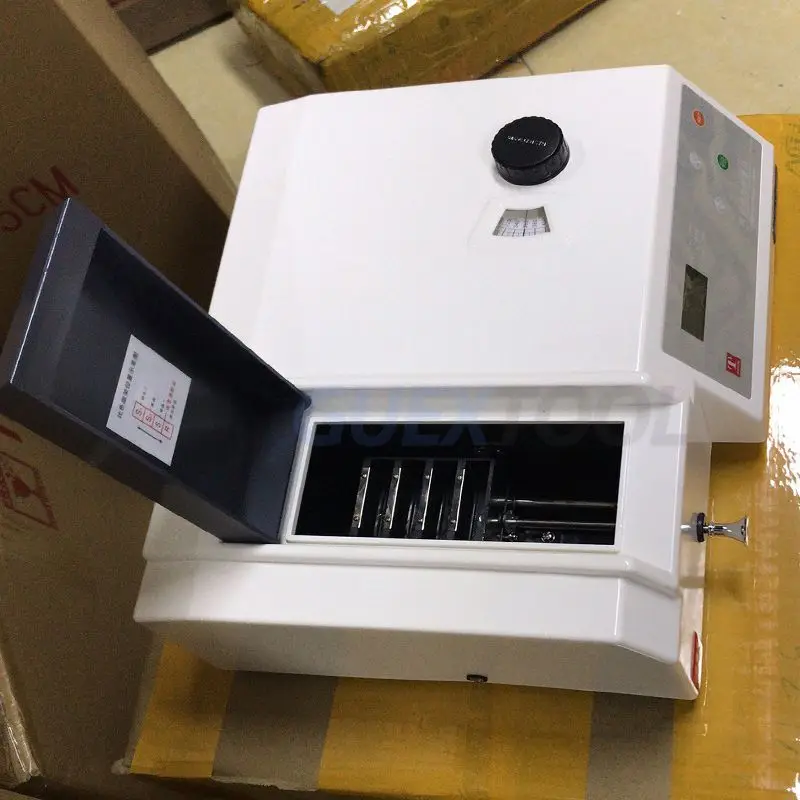 721Visible Spectrometer Wavelength 325-1050nm UV Spectrophotometer Tester Precision UV-Vis Photometer with Analyser Cuvette Kit