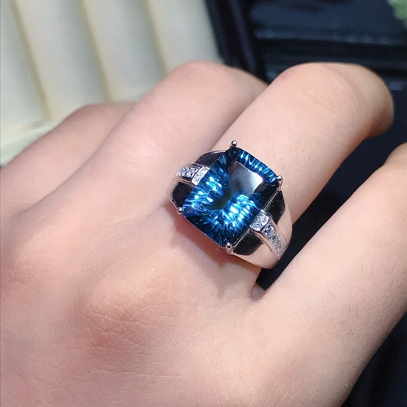 Atmospheric men's ring, 925 silver, a variety of topaz, photo taken. Manufacturing, new process