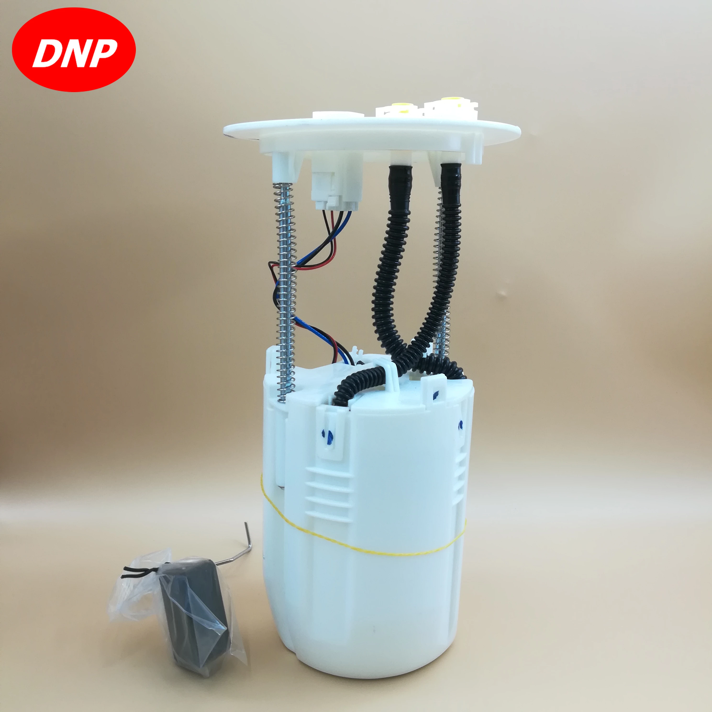 DNP Fuel pump Module assembly For Toyota Innova Hilux 2.7L Turbo Diesel 77020-0K020 770200K020 77020-0K070 770200K070