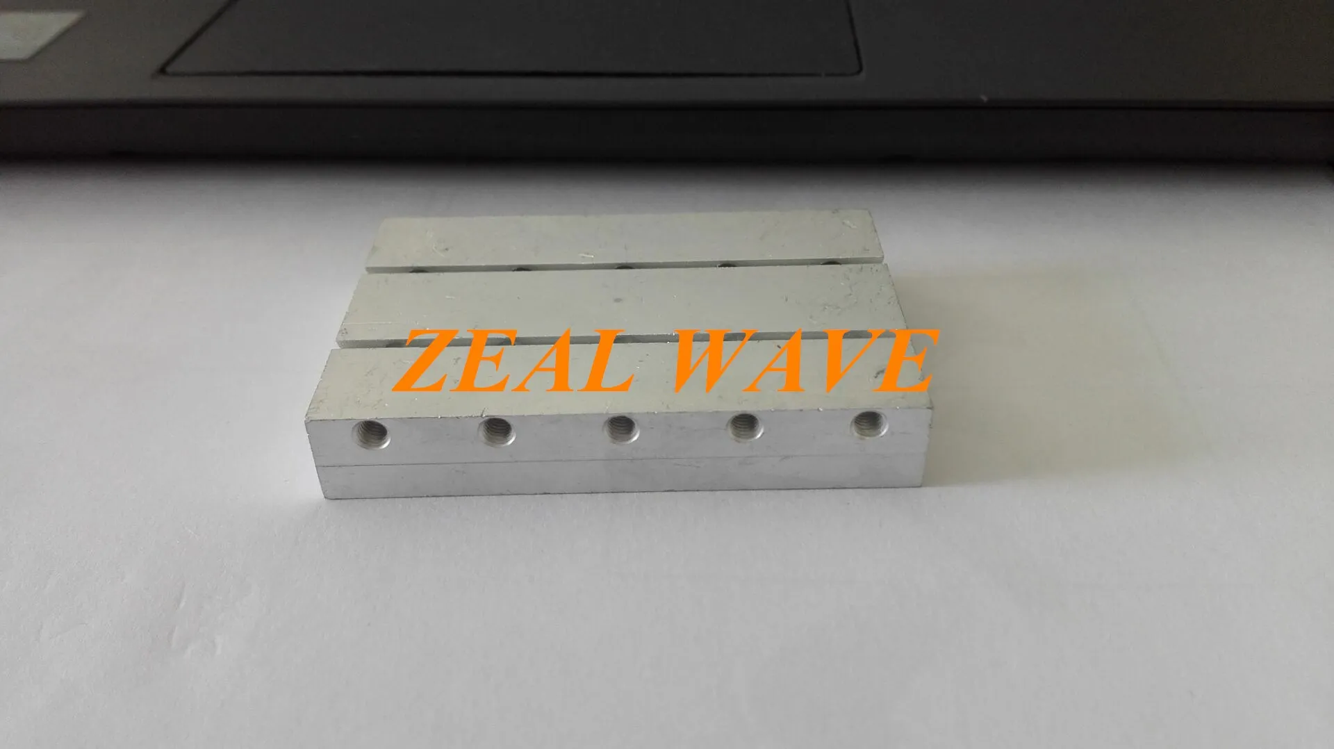 

Rongyi Technology Special Sample Table Internal Thread Removable Nail-Shaped Foot EL-164060 Length 60mm Width 40mm