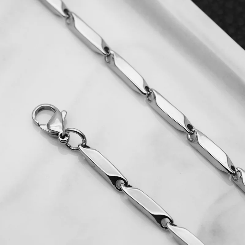 Fashion Titanium Steel Melon Seed Chain Stainless Steel Necklace Couple Models Jewelry Wholesale Hot Sale