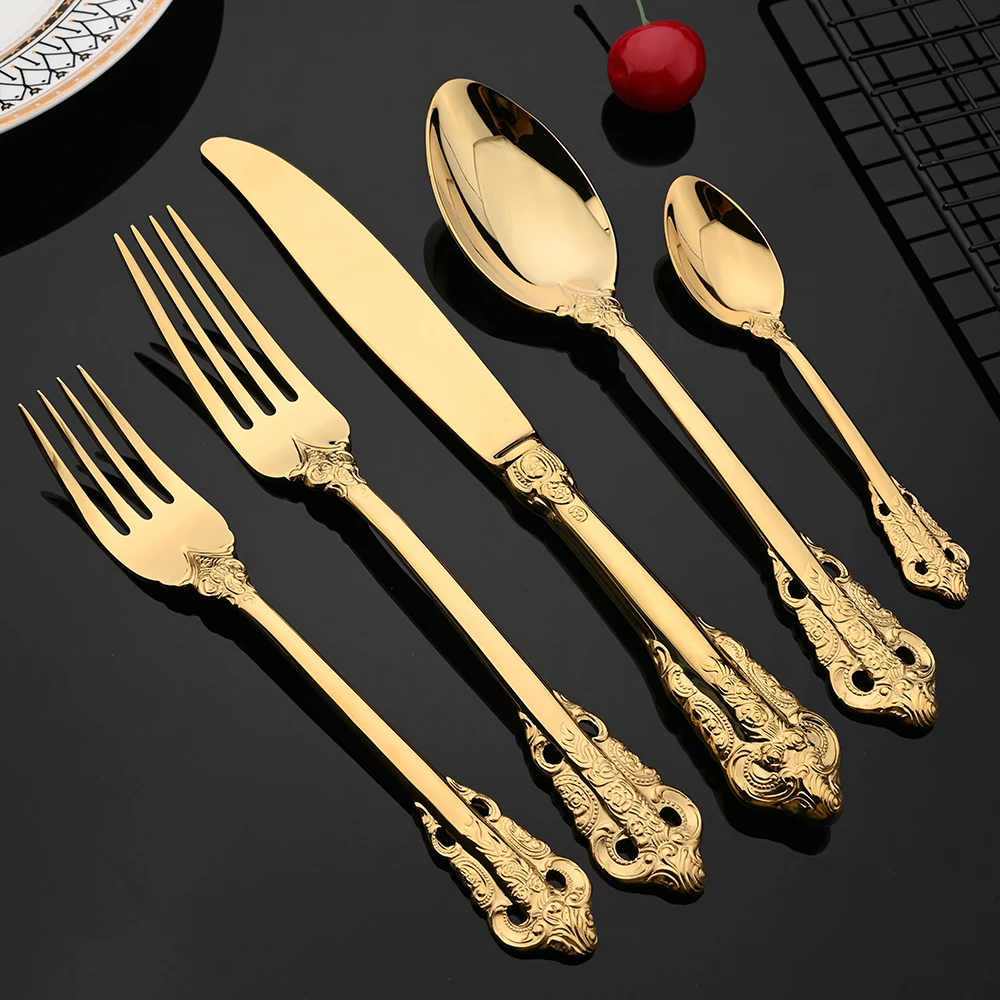 Vintage Western Gold Plated Cutlery Dining Knife Fruit Fork Teaspoon Butter Knife Set Luxury Dinnerware Engraving Tableware Set