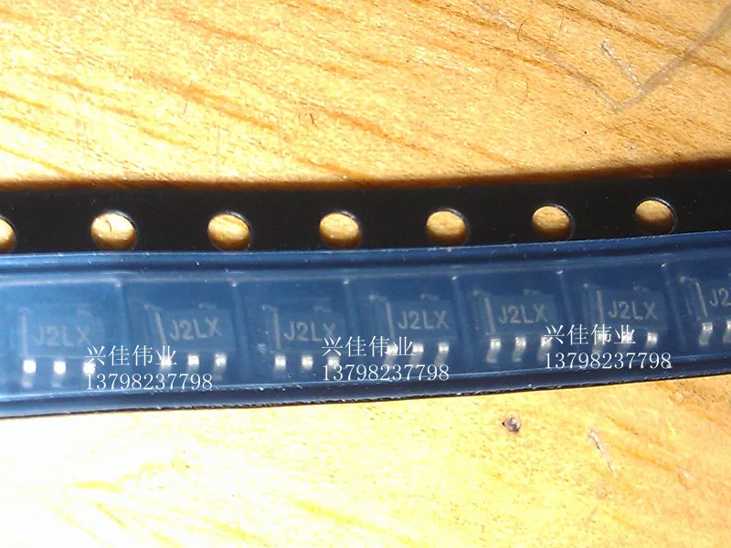 الأصلي 20 قطعة/SP6203EM5-L-3.3 SP6203 J2LX سوت-23