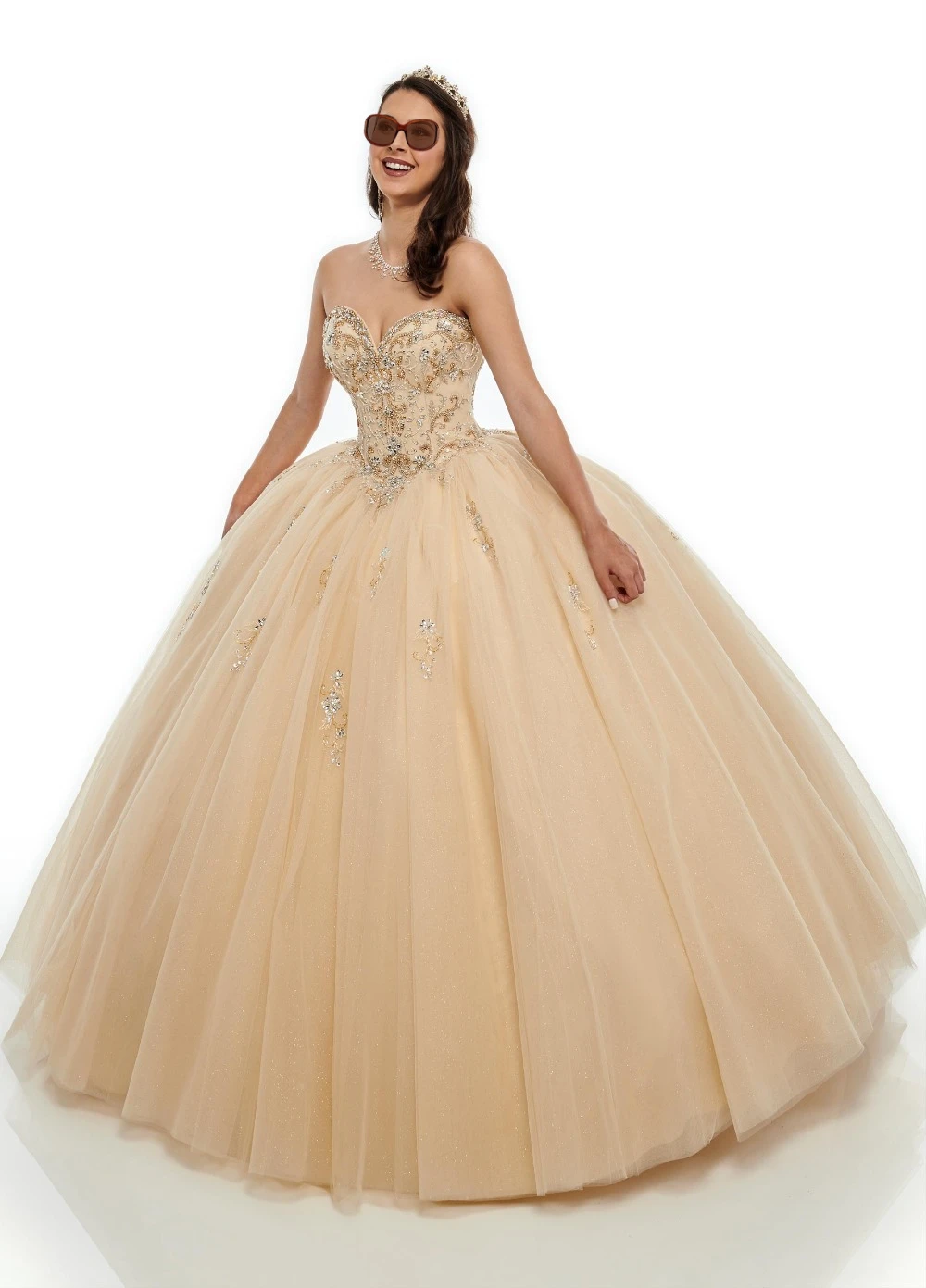 Luxus Perlen Organza Ballkleid Quinceanera Kleider 2021 Burgund Prom Party Kleid Vestidos De 15 Anos Appliques Perlen