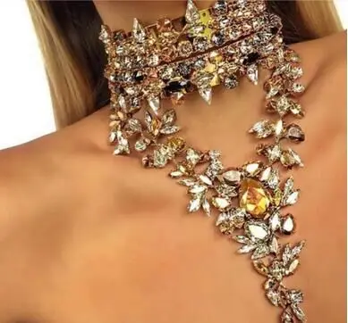 Fashion Chunky Gem Crystal Flower Statement Unique Starburst Pendant Rhinestone Luxury Big Instagram Maxi Choker Collar Necklace