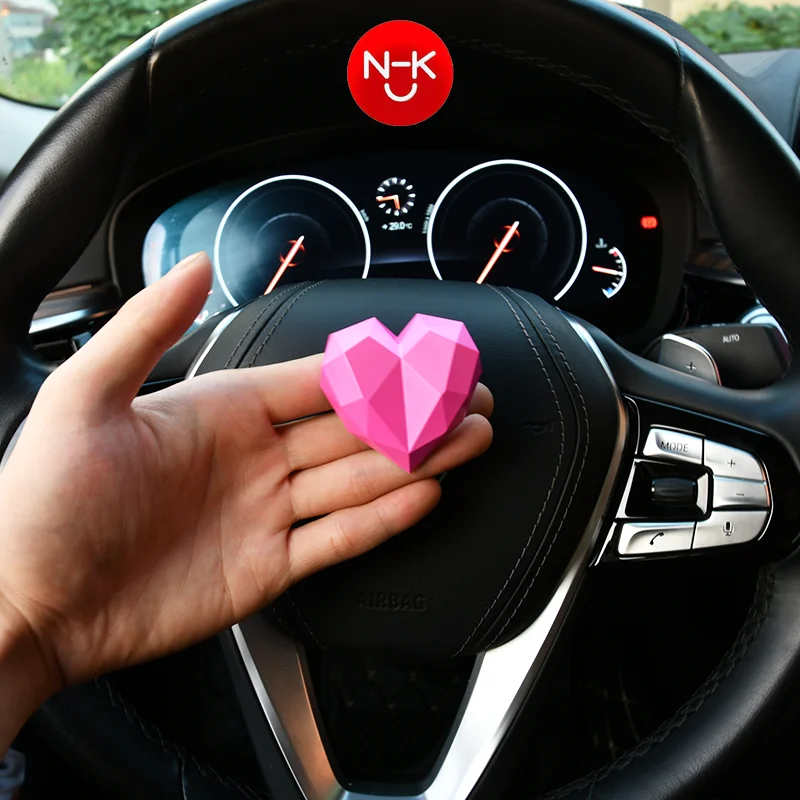 Heart Car Fragrance Diffuser Air Freshener In The car Accessories Interior Decoration Air Conditioner Clip Perfume