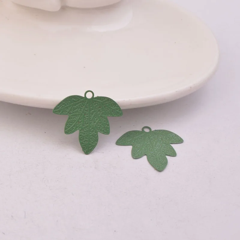 50pcs AC11127 20*23mm Maple leaves Charms Silver plated and Rose Gold Leaves Pendant  Earring Findings For Woman Bijoux image 4