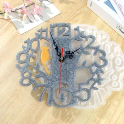 SZ037 Hollow Out Woodpecker Tree Digital Clock Silicone Mold DIY Arabic Numeral Timepiece Clock Resin Molds For Wall Decoration