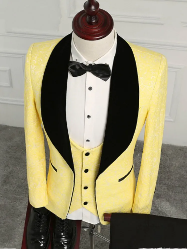 

Fantastic One Button Yellow Printing Groom Tuxedos Groomsmen Shawl Lapel Mens Suits Blazers (Jacket+Pants+Vest+Tie) W:1186