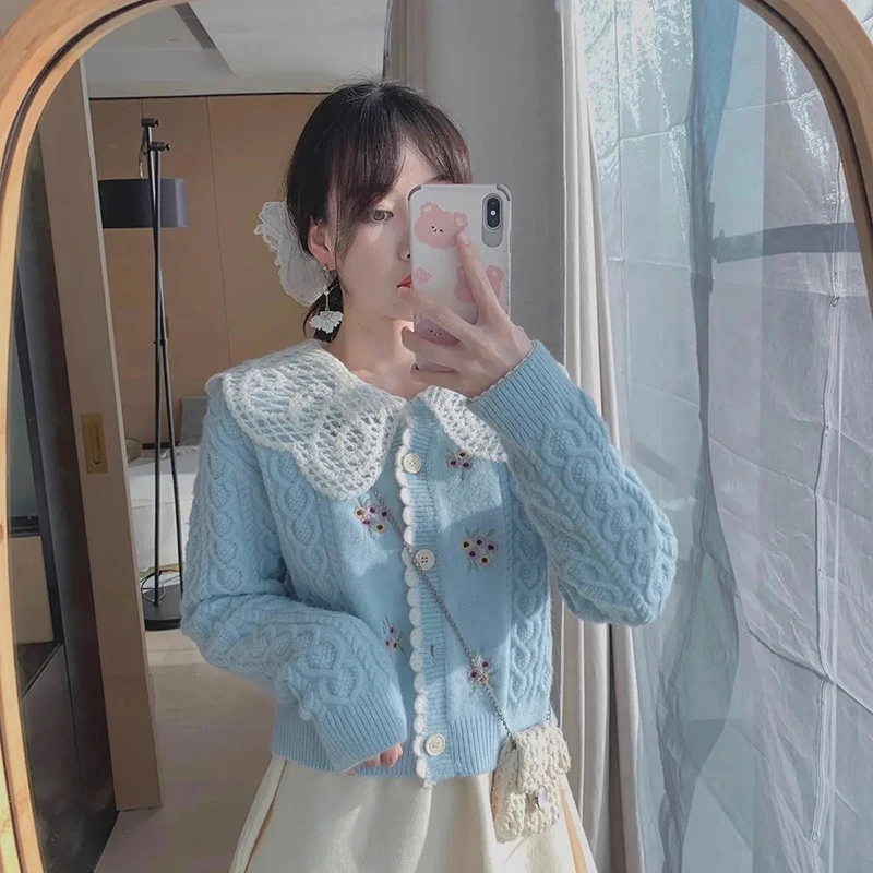 2022 Autumn Sweet Wavy Edge Twist Preppy Style Loose Cardigan Sweater Korean O-neck Flower Embroidery Blue White Knitted Sweate