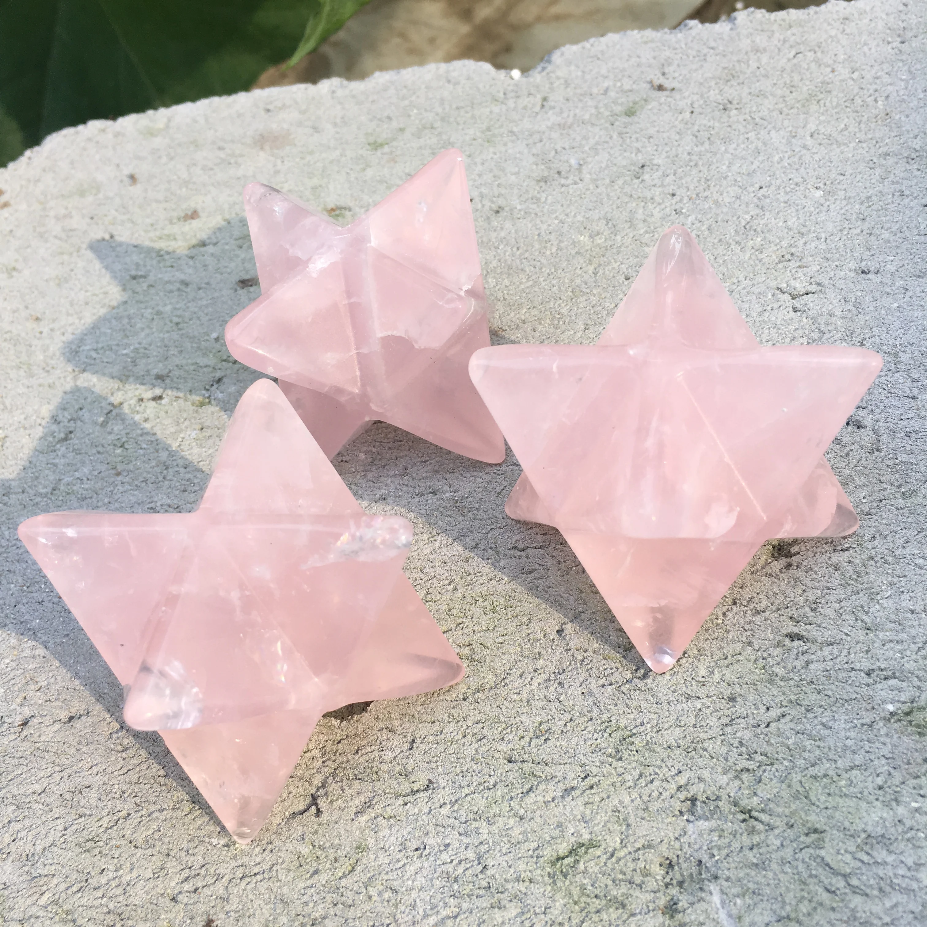 5cm Natural Rose Quartz Crystal Merkaba Star 8 Chakra Points Reiki Healing Meditation Stone Stimulating Acupoint Massage