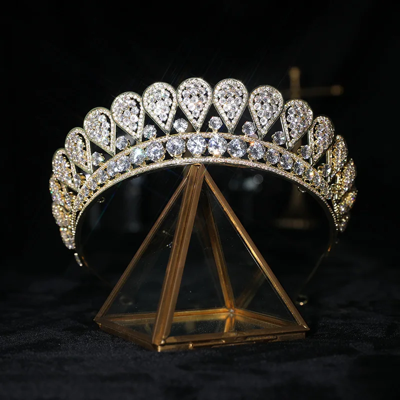 EYER Trendy Classic Zirconia Royal Replica Granny’s Tiara for Wedding,Crystal Princess Tiaras Crown for Bride Hair Jewelry