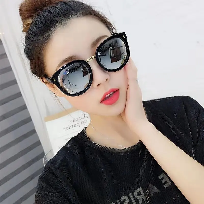 2020 Classic Small Frame Round Sunglasses Women/Men Brand Designer Alloy Mirror Sun Glasses Vintage arrow sunglasses