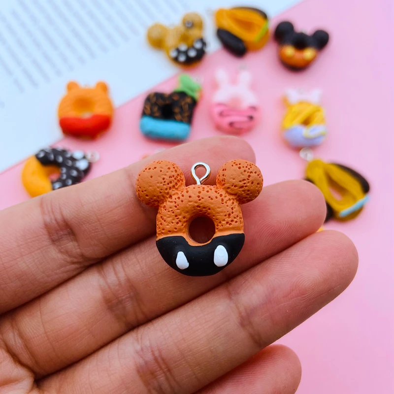 10pcs Hot Selling Resin Donut Charm Mouse Pendant for Keychain, Earring, Scrapbooking, DIY Making, Necklace