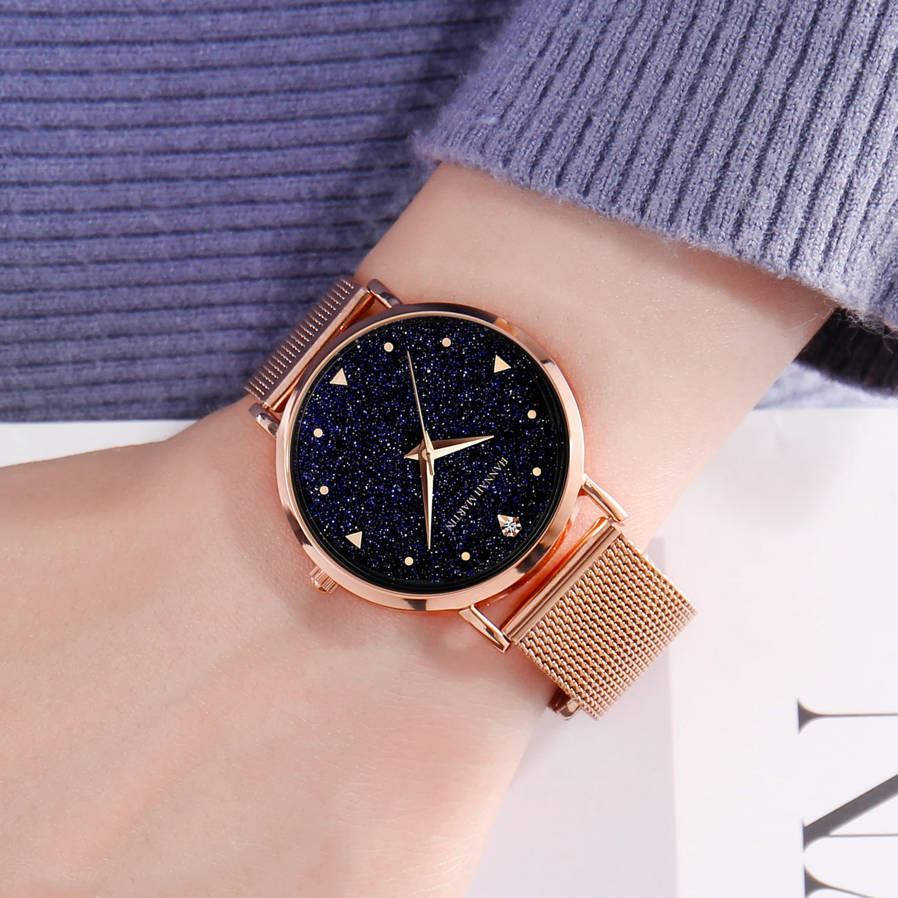 HANNAH MARTIN Fashion Women Watch Luxury Rhinestone Starry Sky Dial Ladies Waterproof Stainless Steel Strap Watches Reloj mujer