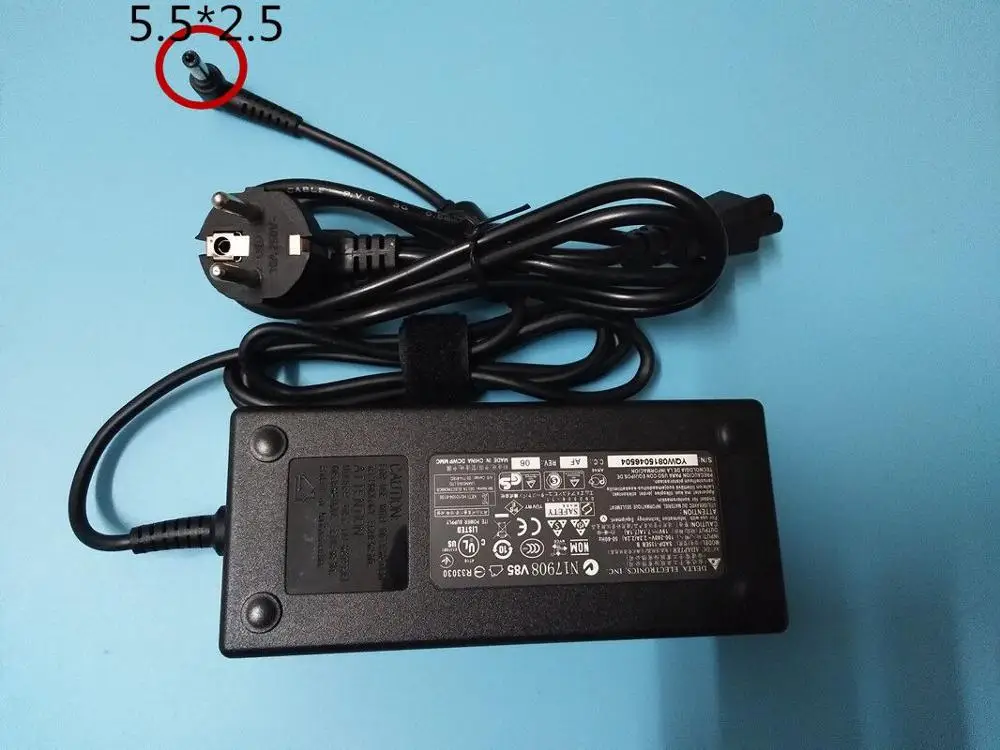 

19V 7.1A 135W Laptop Ac Power Adapter for Acer LITEON VN7-791G-74SH VN7-791G-768M PA-1131-16 Notebook Battery Charger