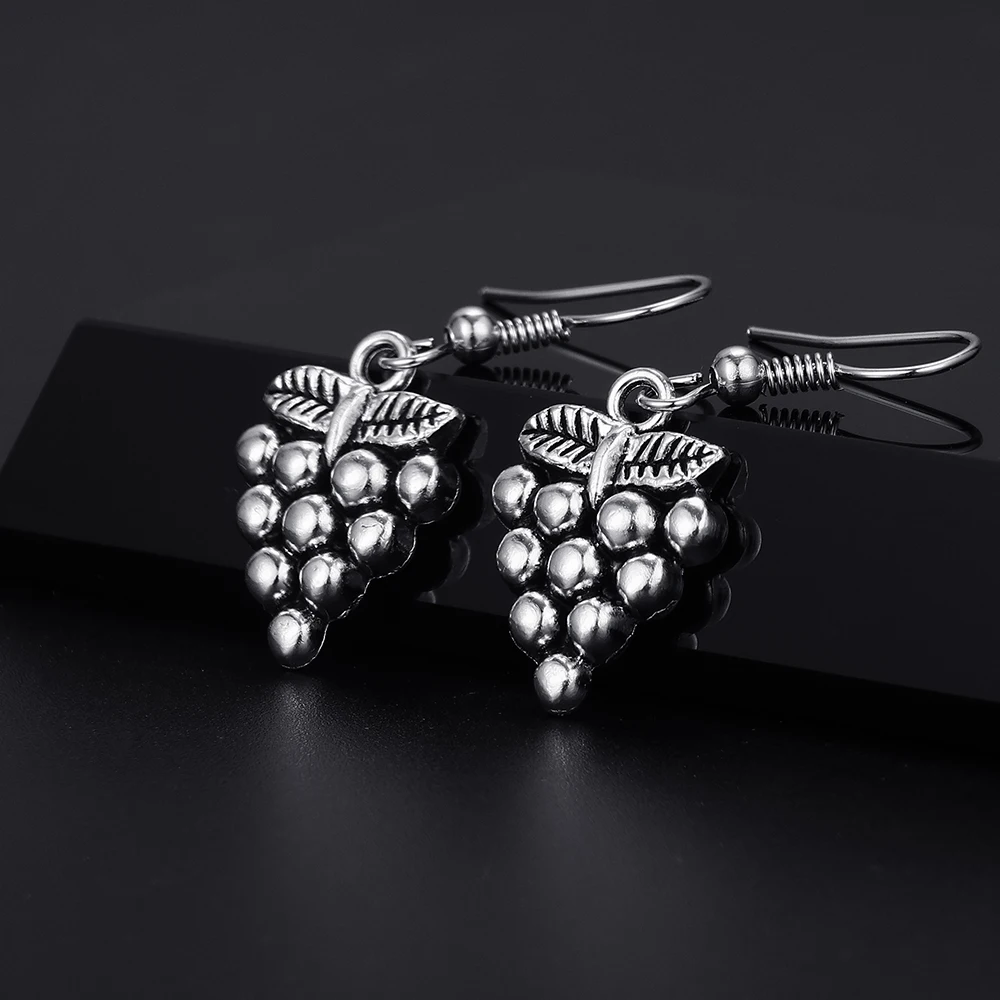 Trendy Vintage Grape Shape Antique Silver Plated Punk Hiphop Rock Style Retro Drop Earrings for Women Girl & Man Party Jewelry