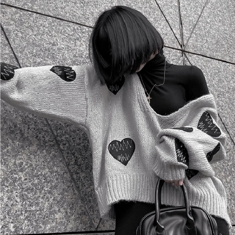 Harajuku Gothic grey Love ricamo maglione da donna stile Punk scollo a v sciolto pullover lavorato a maglia Vintage Chic Streetwear