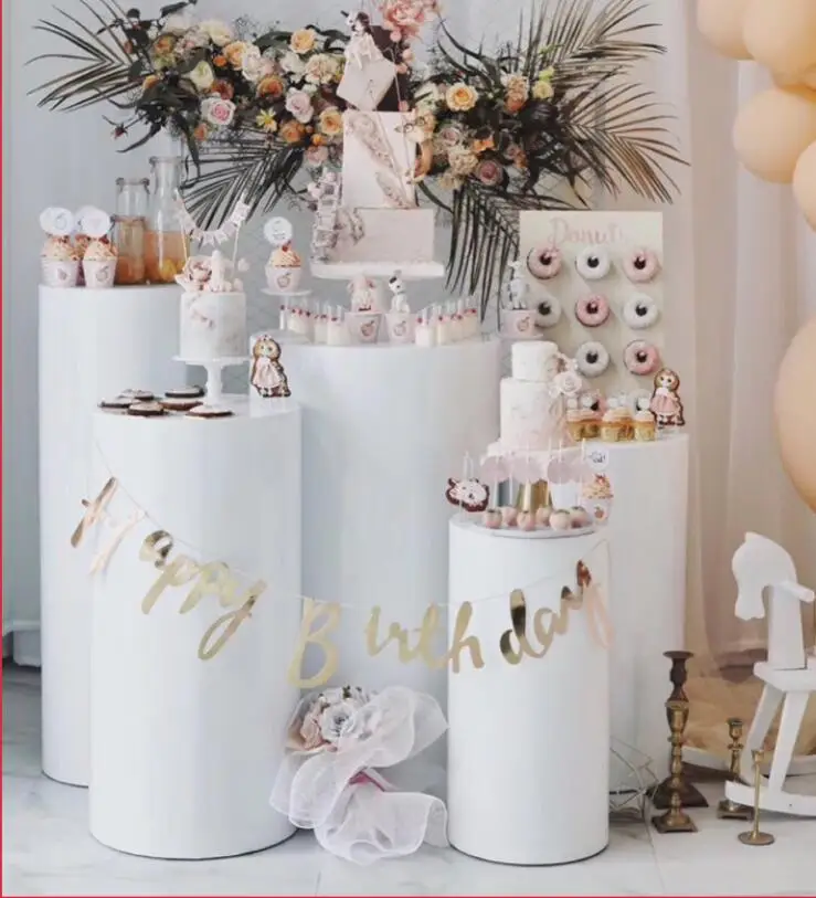 جديد الدعائم الزفاف الحديد المطاوع طاولة الحلوى أسطوانية طاولة الحلوى أسطوانية تسجيل في منطقة حفلة عيد ميلاد عرض الحلي