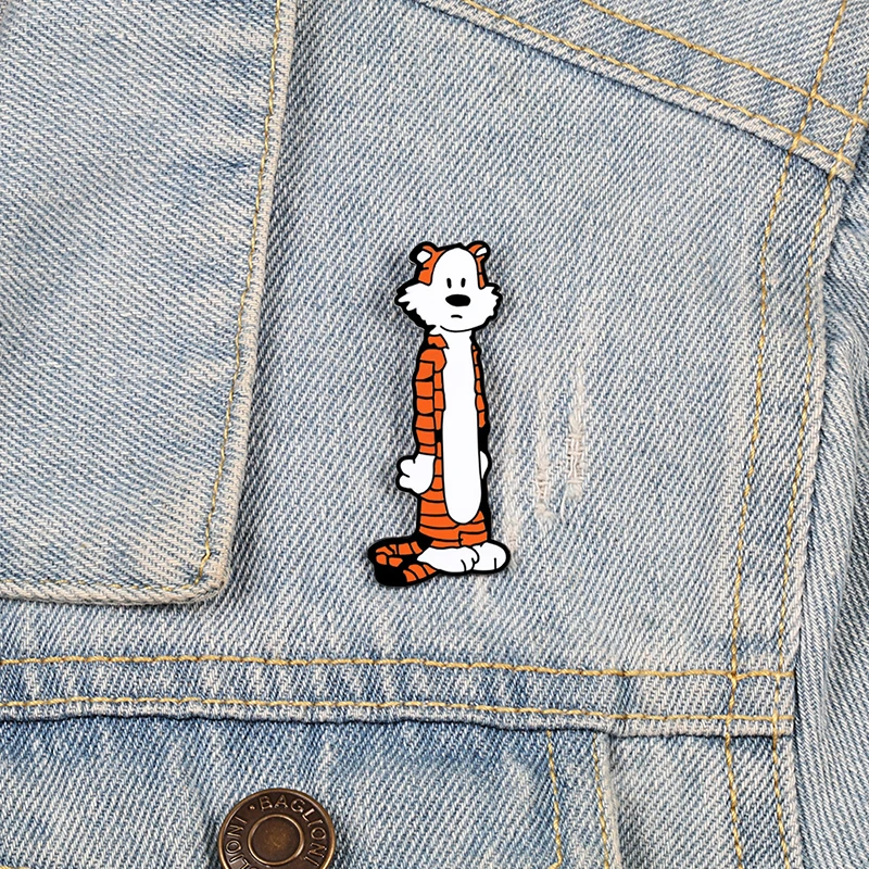 Animal Tiger Brooch Cute Cartoon Comic Enamel Pins Creative Denim Lapel Backpack Badge Metal Button Pin For Kids Fashion Jewelry