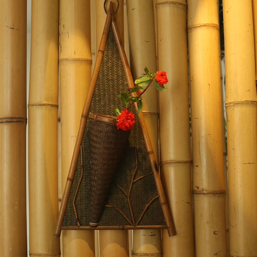 

Traditional Style Hanging Natural Bamboo Flower Vase Garden Balcony Bonsai Flowers Container Indoor Decoration