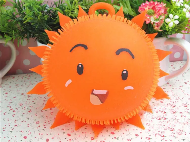 Sorrindo girassol ventilação bola luz flash crianças presentes truque brinquedos iluminação unisex macio venda quente 2021