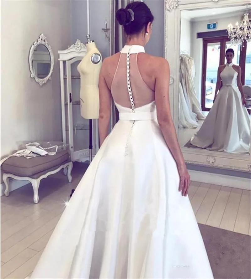 Robe de mariage nuovo arrivo Satin A line 2020 abiti da sposa Halter Backless bottone coperto Sweep Train Plus Size abiti da sposa