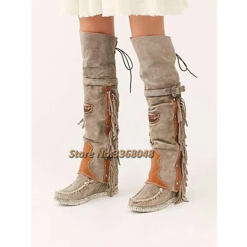 Frangia piatta con stivali sopra il ginocchio Filo da cucire Pelle scamosciata Punta tonda Gladiatore Roma Stivali Casual Scarpe da passerella