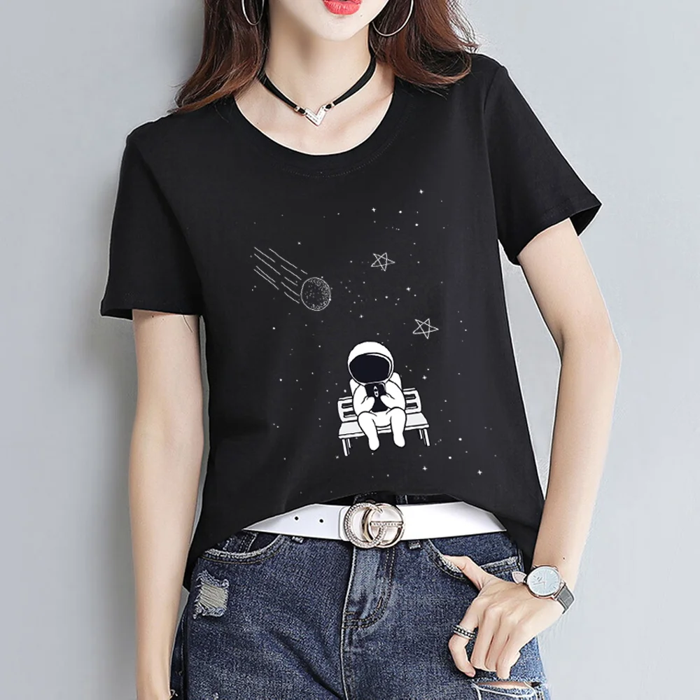 Black T-shirt Women's Clothing Casual Tops Cartoon Little Astronaut Graphic Print Series Round Neck Ladies Slim Short Sleeve Top