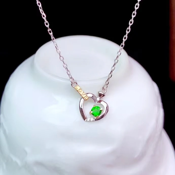 KJJEAXCMY fine jewelry 925 sterling silver inlaid Natural Diopside Women's fresh lovely heart gem pendant necklace chain party