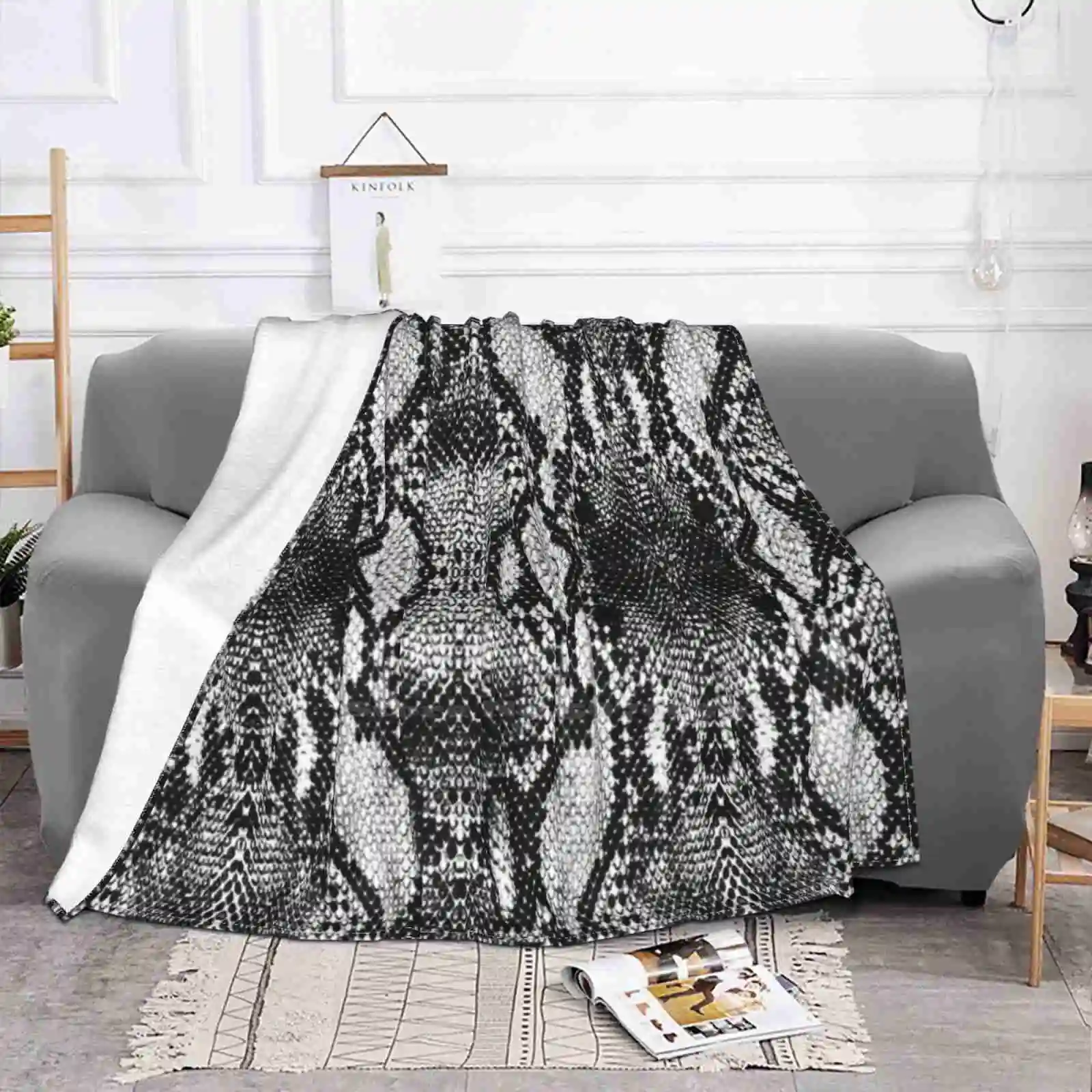 Black And White Snake Skin Print Trend Style Funny Fashion Soft Throw Blanket Snake Animalprint Skin White Black Animal