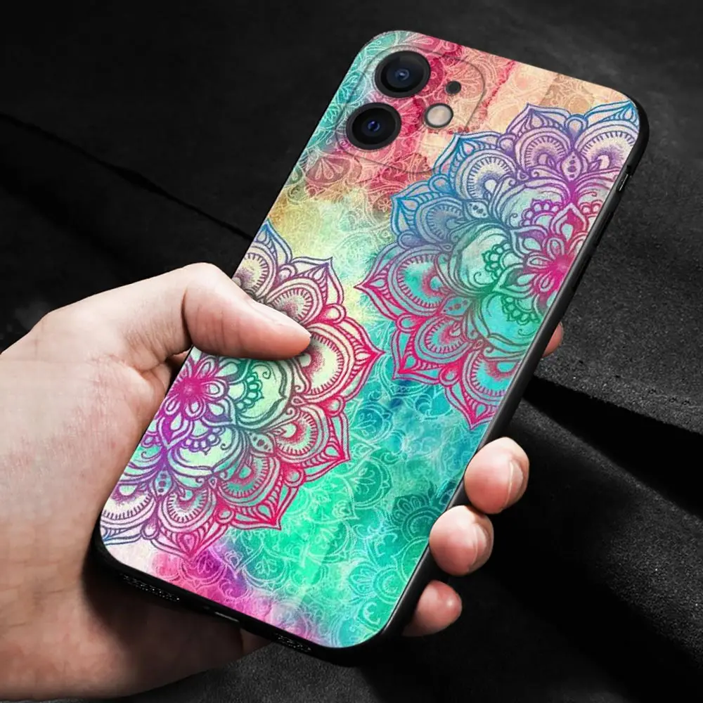 Mandala-Apple iPhone用シリコンケース,Apple用電話シェル15, 14, 13, 12, 11 pro max,xs max,xr,x,7, 8 plus,13, 12 mini,se