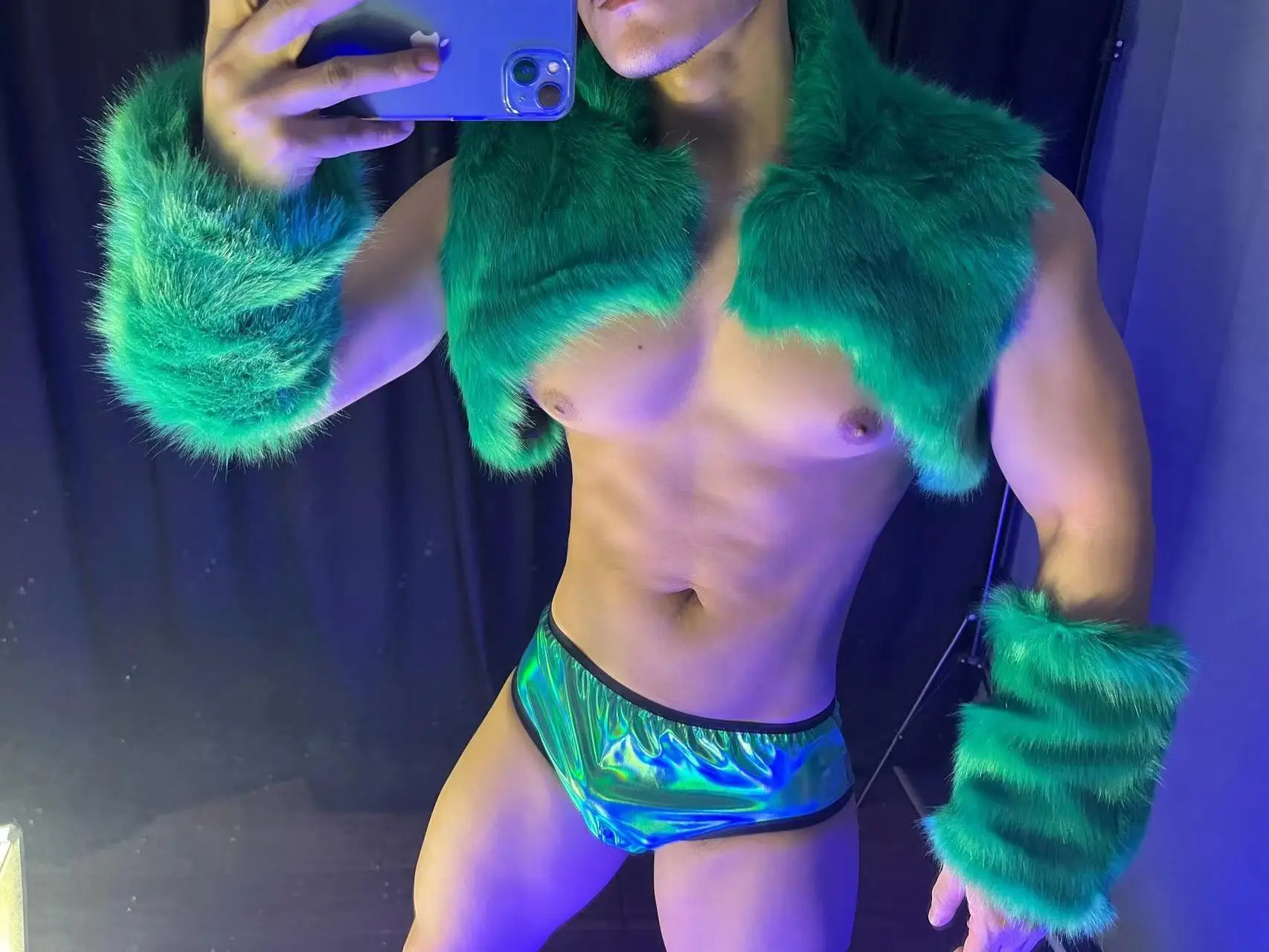 Club nocturno fiesta Rave Muscle Man Gogo disfraz Sexy chaleco de piel verde puño pantalones cortos conjunto Bar DJ baile en barra actuación ropa de escenario