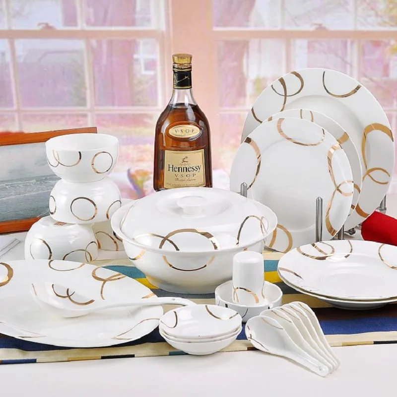 46pcs Dinnerware Set Ceramic Tableware China Tableware Dishes Plates Bowls Reusable Cutlery Dinner Set Plates and Dishes