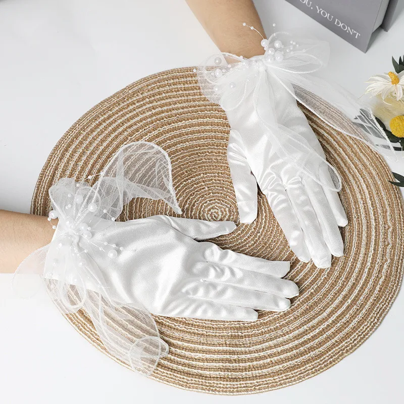 

Women's Elegant Bow White Satin Glove Female Spring Summer Vintage Sunscreen Driving Glove R352