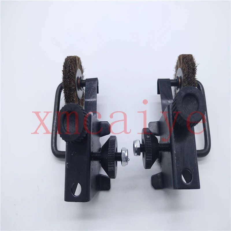 1 Pair new complete Man Roland offset printing machinery spare parts Bristle brush wheel