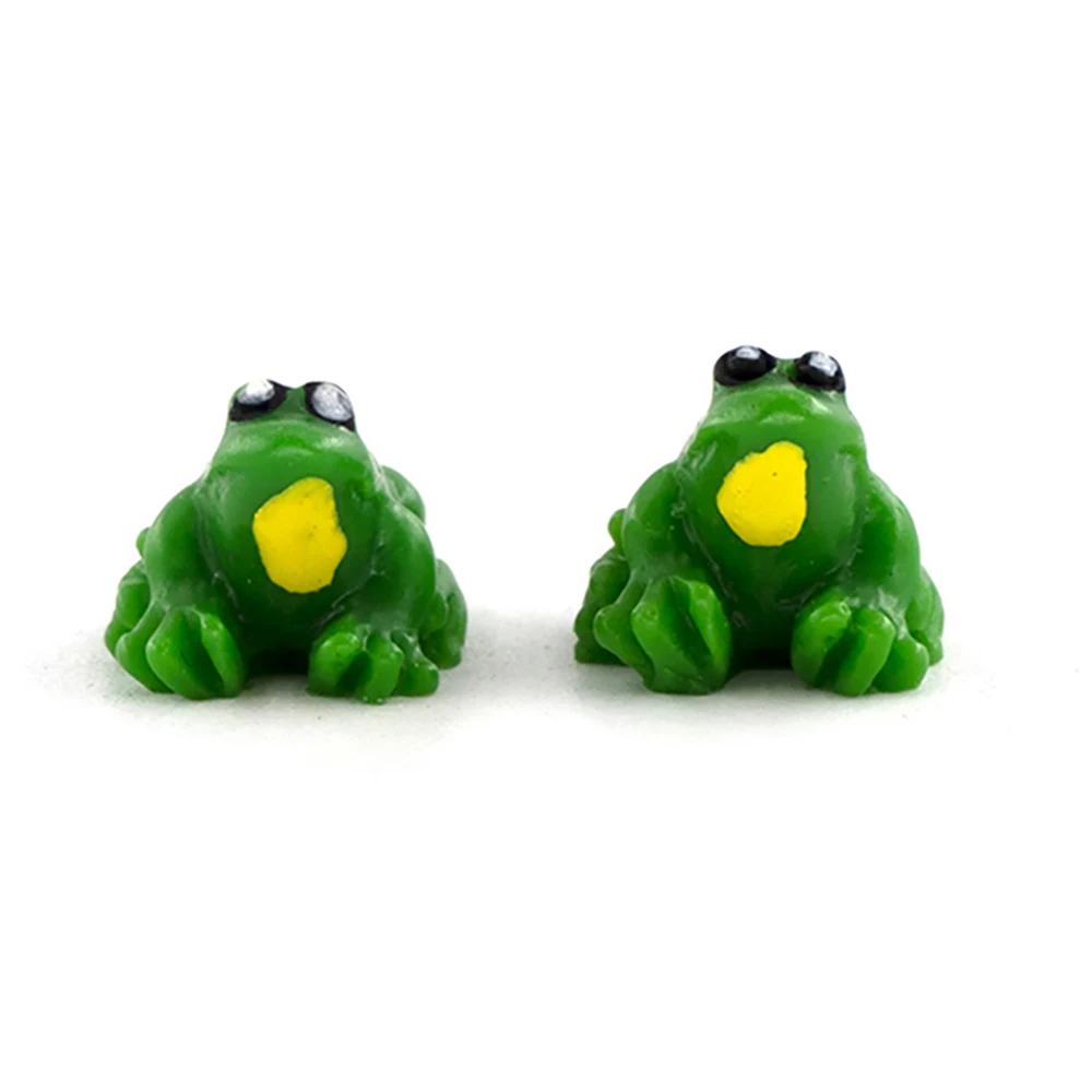 2Pcs 1/12 Dollhouse Miniature Accessories Mini Resin Frog Simulation Animals Model for Doll House Decoration ob11