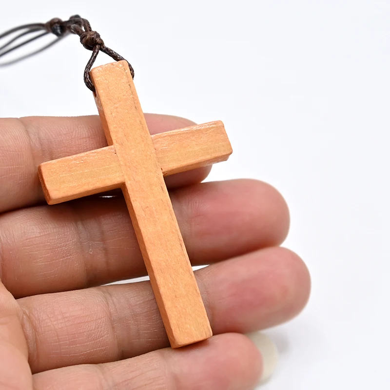 MX001 Catholic Cross necklace Jesus Christ pendant Choker Retro Jewelry style Natural wood necklace Wholesale Amulet