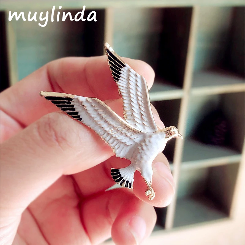 Muylinda Eagle Bird Enamel Pin Vintage Colorful Animal Brooches And Pins Women Party Banquet Brooch Accessories Scarf Clip