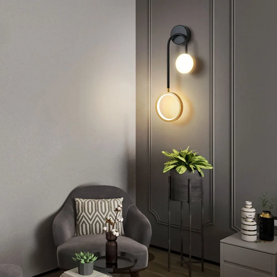 

Modern Golden Metal LED Wall Lamp Nordic Style Bedside Wall Sconce Nordic Creative Wall Light For TV Background Aisle Hotel