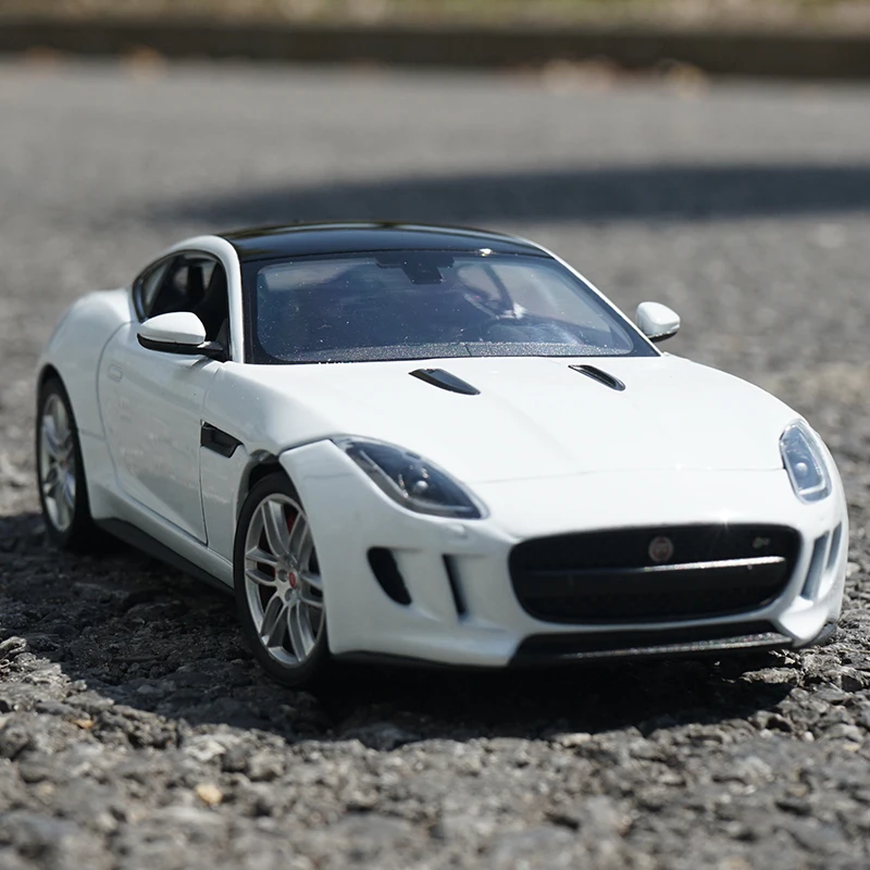 WELLY 1:24 JAGUAR F-Type Coupe Alloy Car Model Diecasts & Toy Vehicles Collect Car Toy Boy Birthday gifts