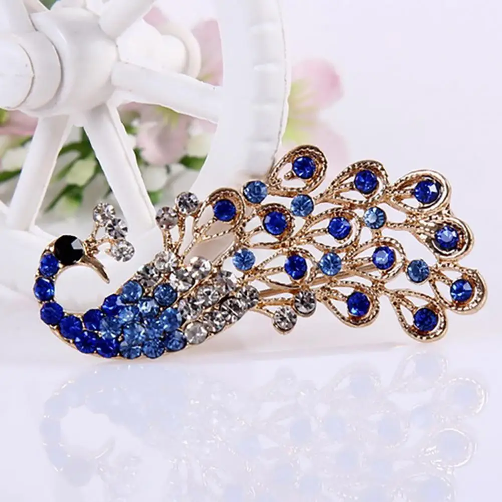 Fashion Peacock Brooch Pin Crystal Rhinestone Lovely Animal Brooch Pin Women Collar Pin Jewelry Accessories for Wedding