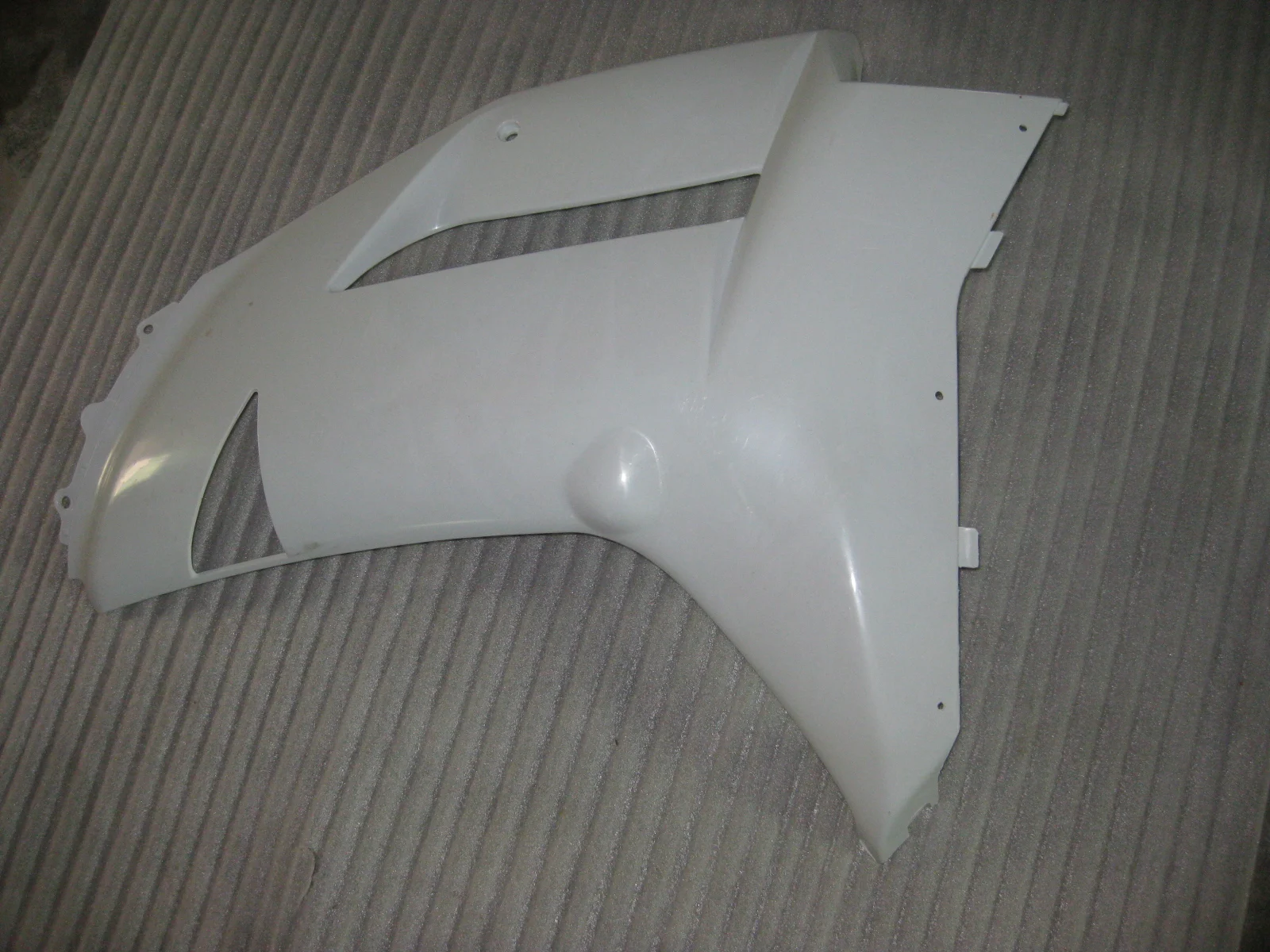 

Unpainted Fairing Left upon Side Cover Panlel Fit For Kawasaki Ninja ZX636 ZX600 ZX6R ZX-6R 2007 2008