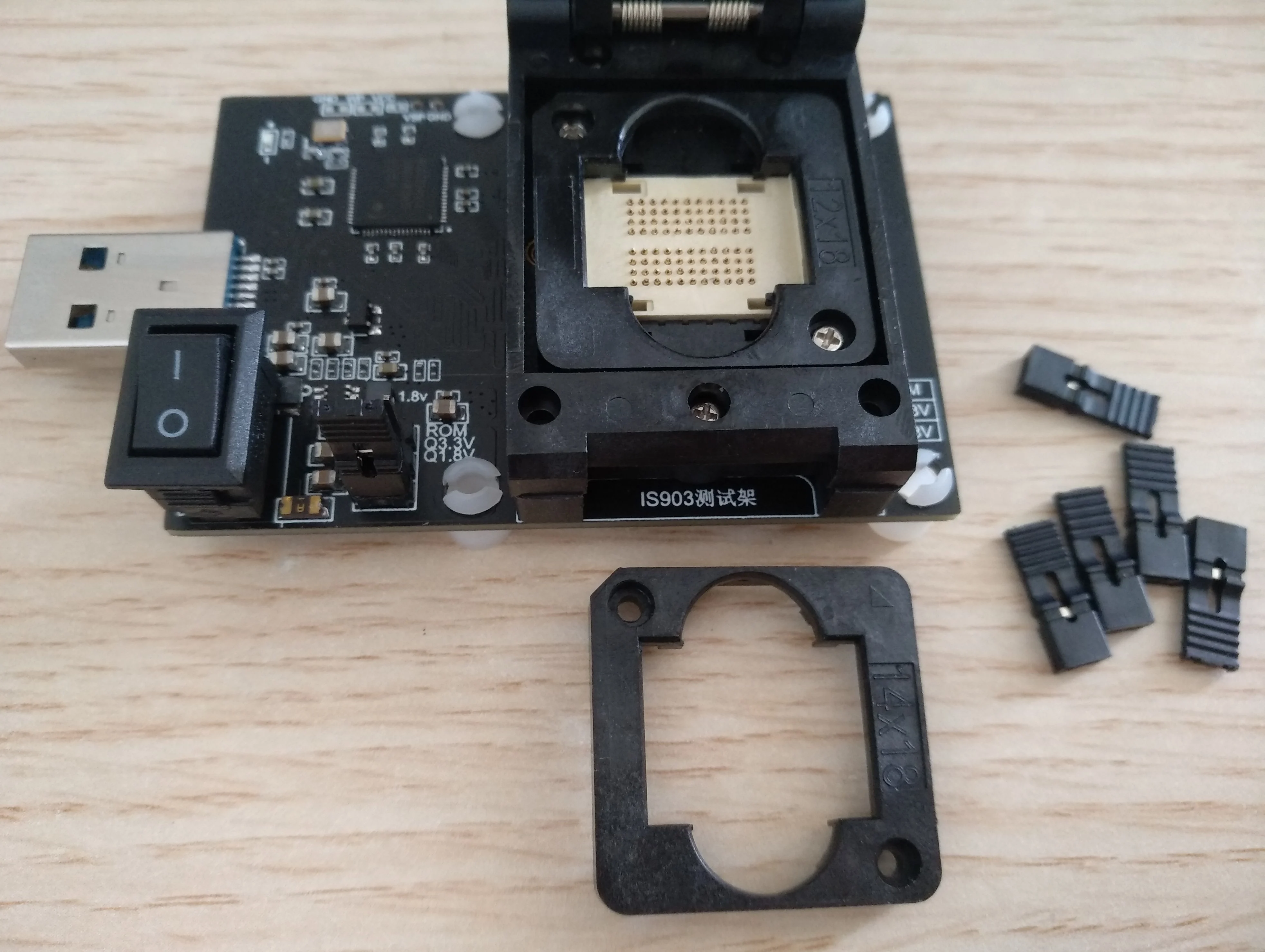 Is903 Test Rack u Laufwerk leerer Rack Flash Speicher bga132/152 8ce