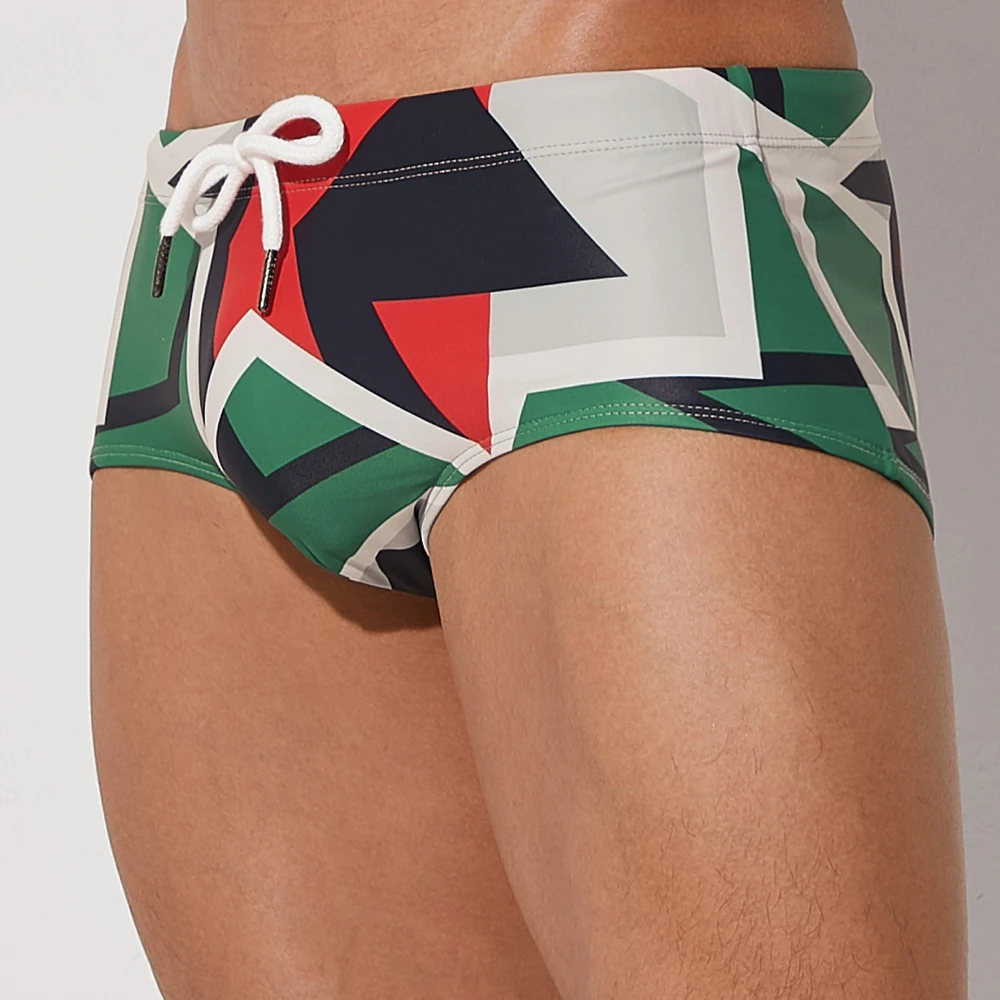 Men's Swimwear Trunks Outdoors Sexy Summer Stretch Beach Swim Briefs Surf Beachwear Sports Shorts Men Swimsuit Swimming Pants